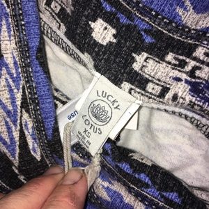 Lucky lotus yoga style pants